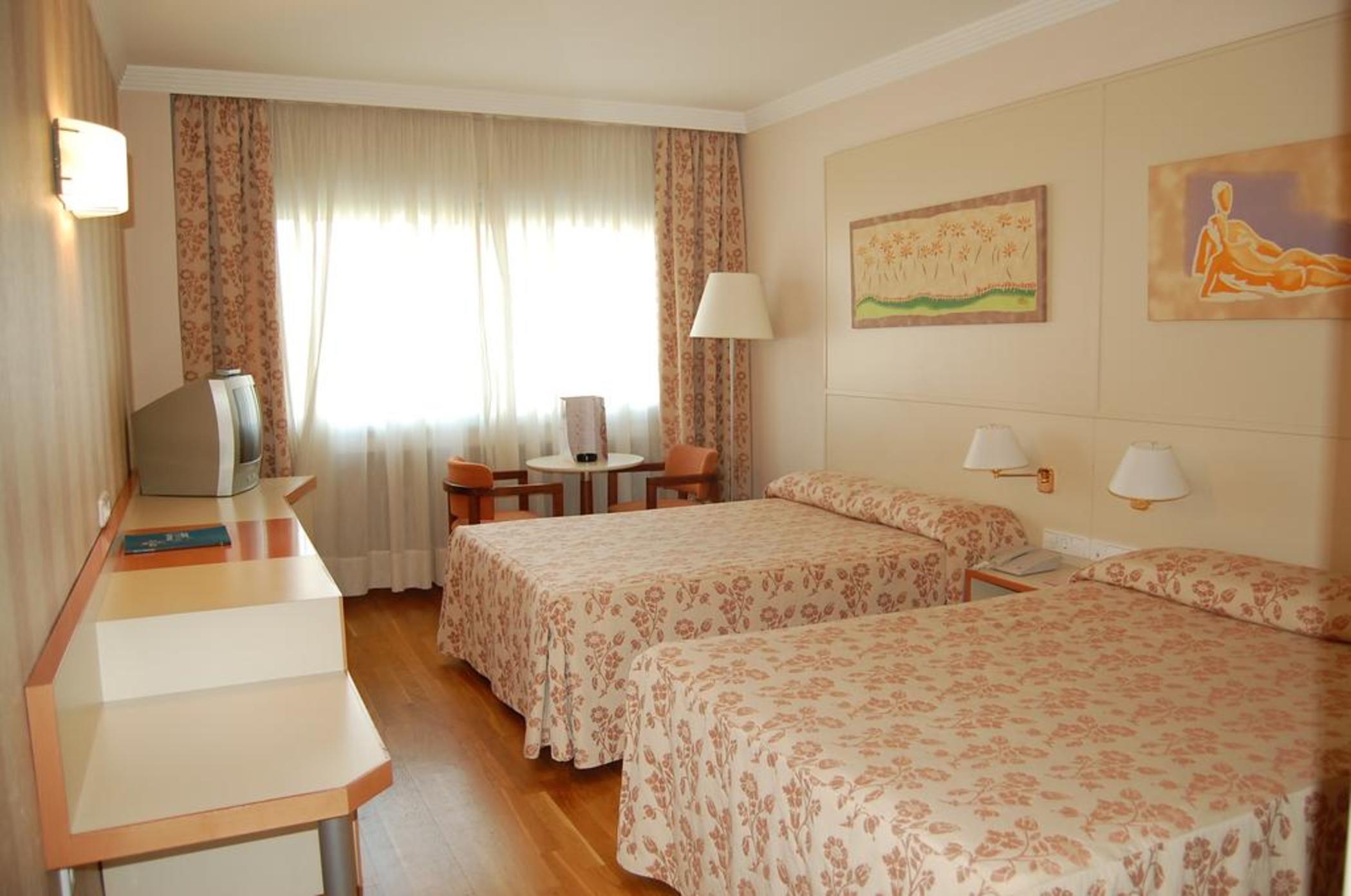 Hotel Urpi Σαμπαντέλ Εξωτερικό φωτογραφία