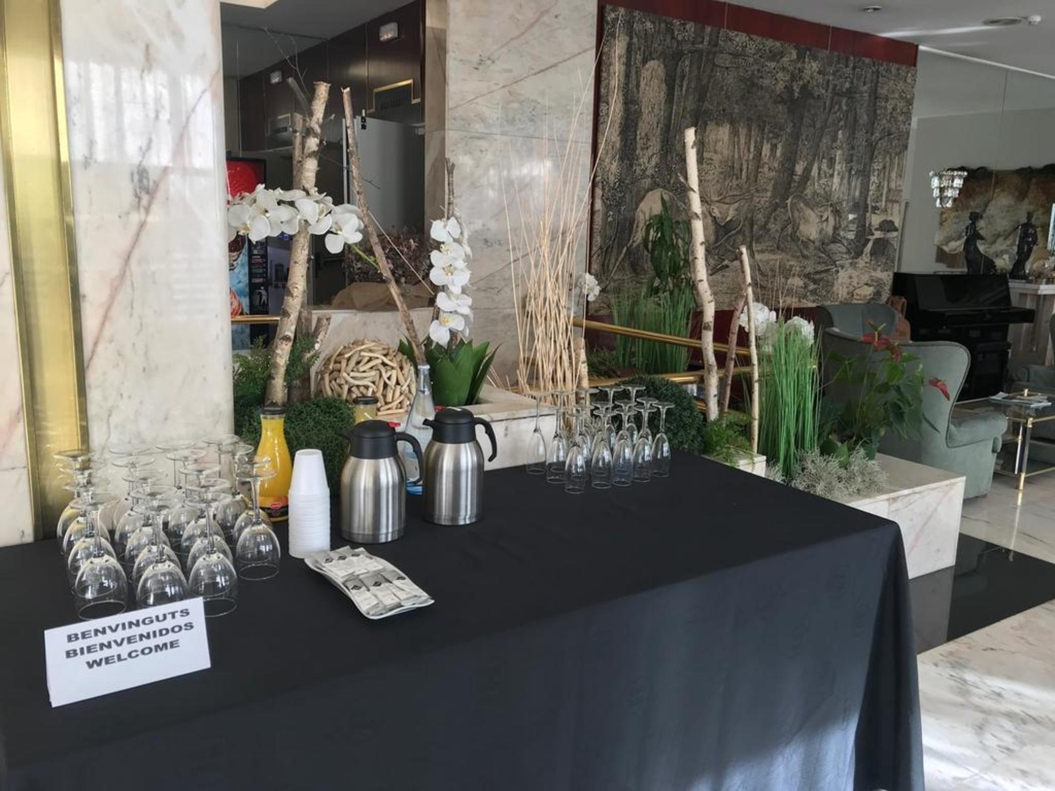 Hotel Urpi Σαμπαντέλ Εξωτερικό φωτογραφία