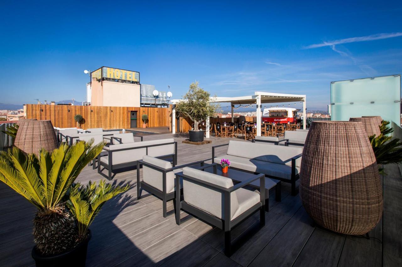 Hotel Urpi Σαμπαντέλ Εξωτερικό φωτογραφία