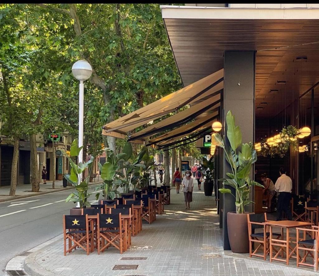 Hotel Urpi Σαμπαντέλ Εξωτερικό φωτογραφία