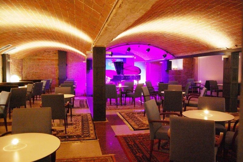 Hotel Urpi Σαμπαντέλ Εξωτερικό φωτογραφία