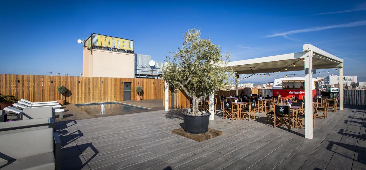 Hotel Urpi Σαμπαντέλ Εξωτερικό φωτογραφία